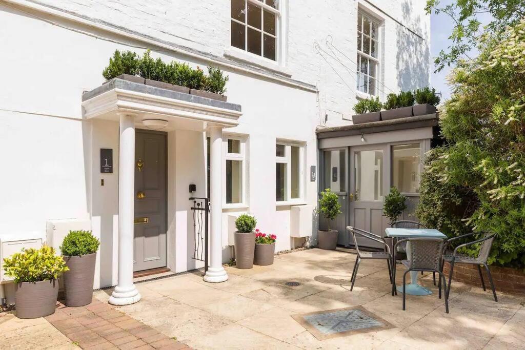 Fabulous Ground Floor Apartment. グレート・マルバーン エクステリア 写真