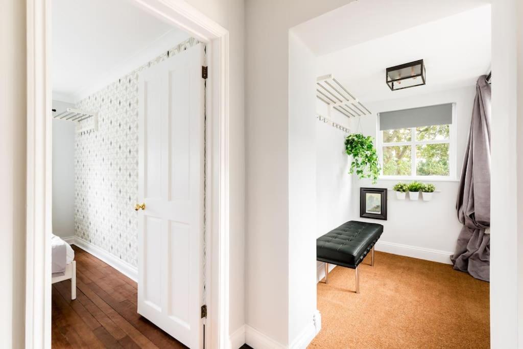 Fabulous Ground Floor Apartment. グレート・マルバーン エクステリア 写真