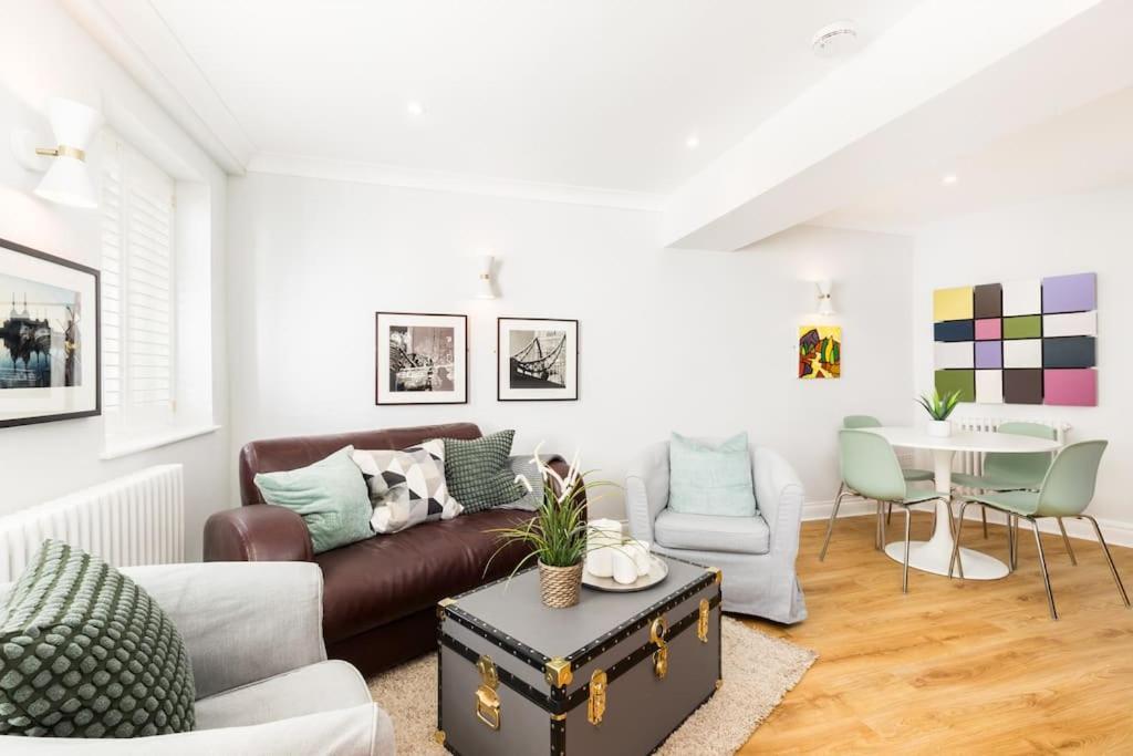 Fabulous Ground Floor Apartment. グレート・マルバーン エクステリア 写真